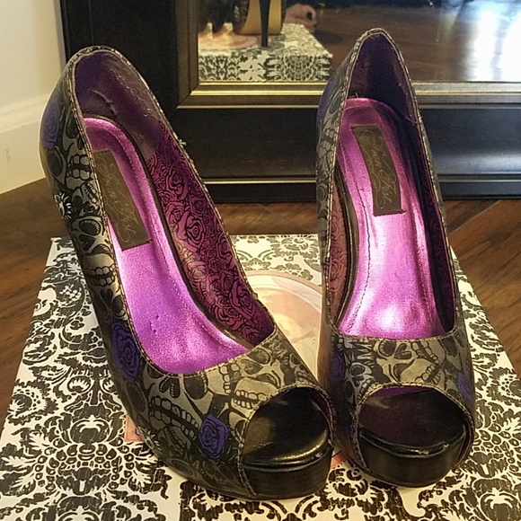 Iron Fist Shoes - 🖤❤🖤Iron Fist skull heels🖤❤🖤